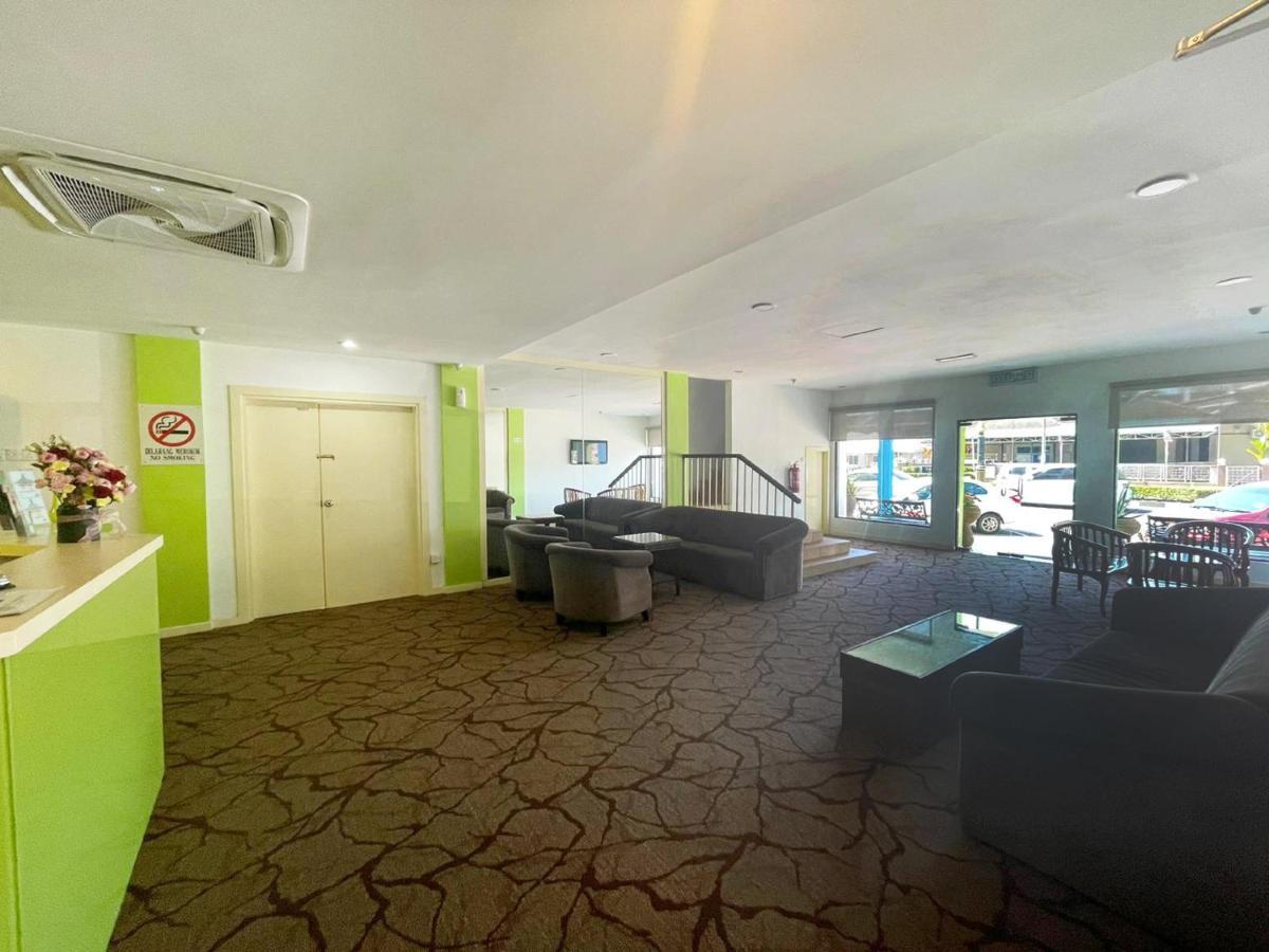 Citin Langkawi By Compass Hospitality Hotel Kuah Buitenkant foto